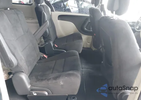 2012 Chrysler Town & Country Touring из США, поврежденный, VIN 2C4RC1BG0CR116596